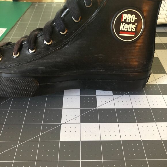 Vintage Pro-Keds in Vinyl - Woman's SZ 9 - Picture 12 of 16